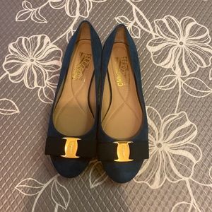 Authentic, NWT, Salvatore Ferragamo, close flat ballerina comfy suede